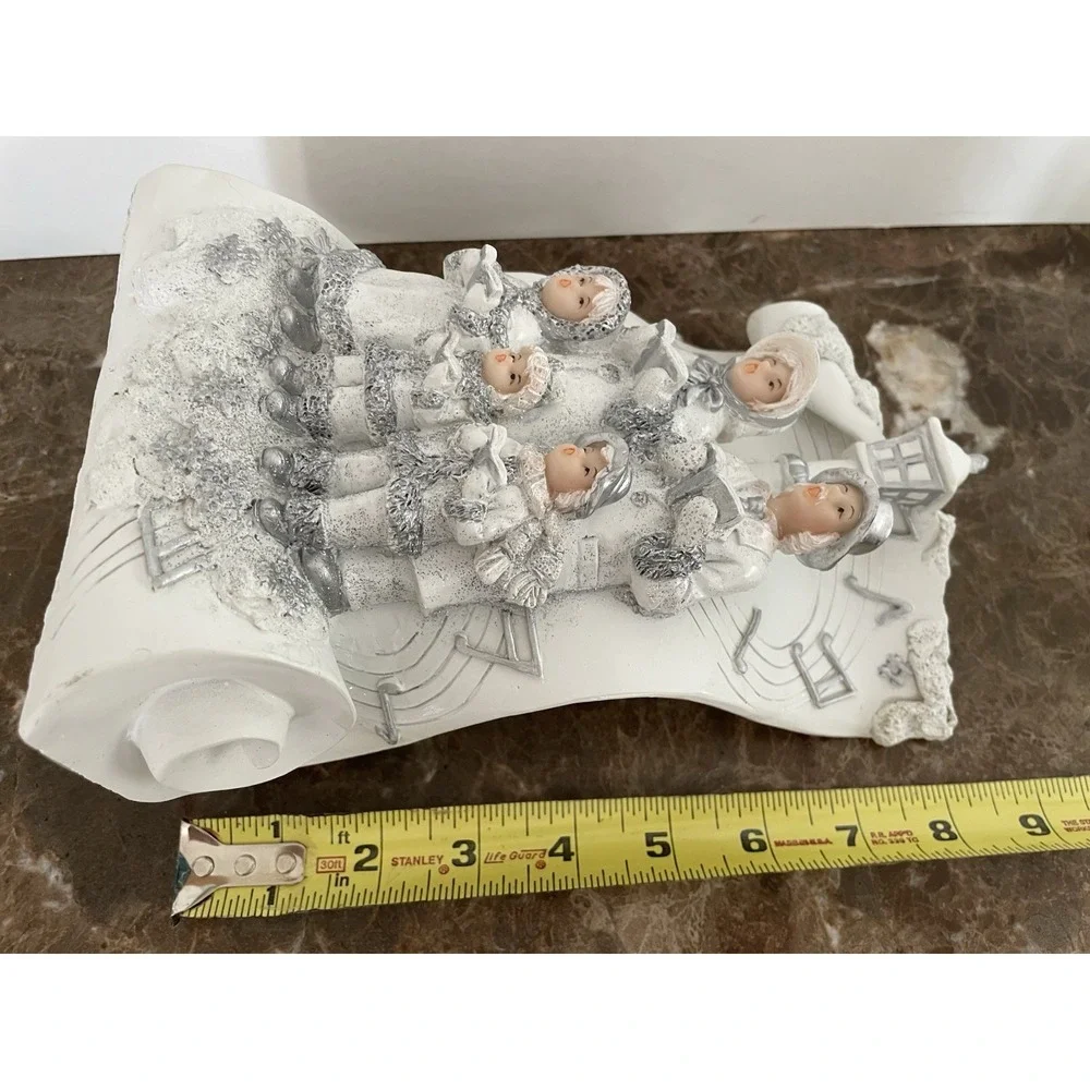 Vtg White Silver Ceramic Angel Carolers Tabletop Figurine Music Box Lincolnshire